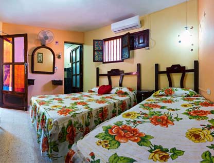 Hostal Rosmar gallery image 8