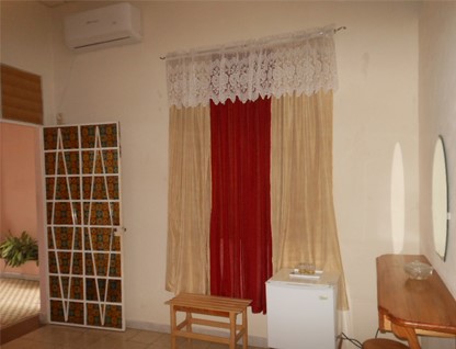 Hostal Idania gallery image 1